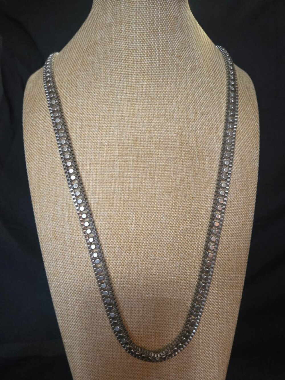 Kenneth Cole Silver-Tone Long Chain Necklace NWT 39.5" MSRP $45 - Picture 2 of 8